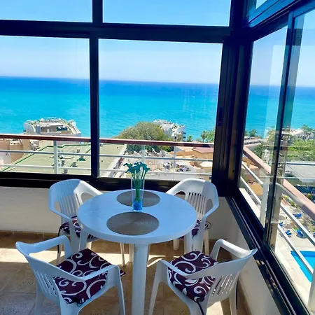 La Nogalera Views Торремолинос